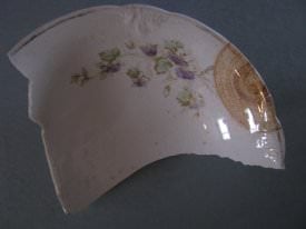 Semi-porcelain Bowl Shard