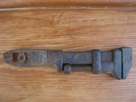 Wrench, Combination
