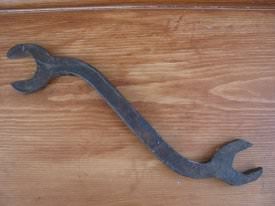 Wrench, Wagon