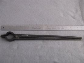 Tongs, Half - Round