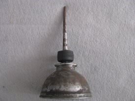Can, Oil
